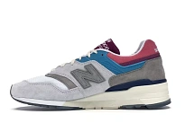 Фото № 3 с приближением к товару «‎New Balance 997»