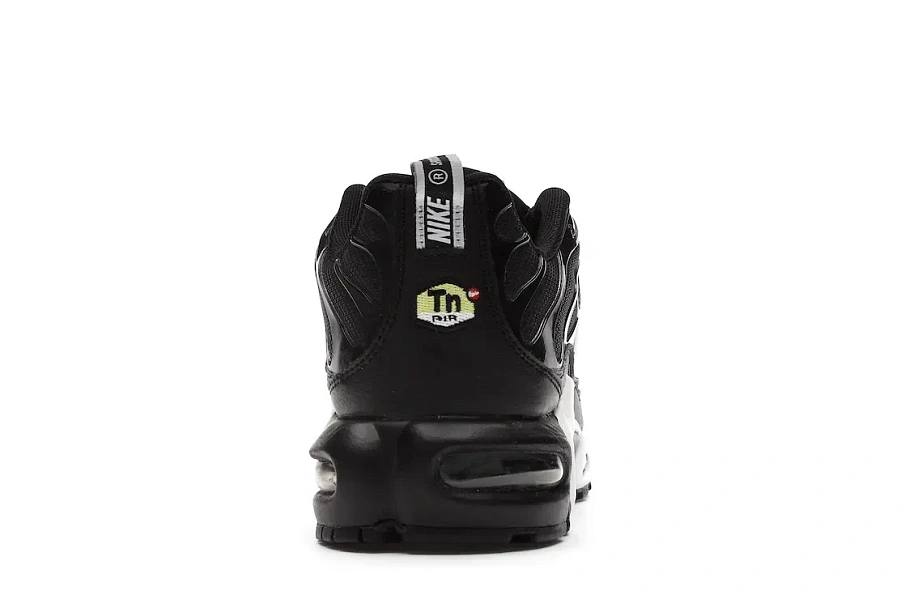 Фото № 4 с приближением к товару «‎Nike Air Max Plus Overbranding Black»