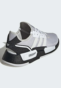 Фото № 4 с приближением к товару «‎NMD_G1»