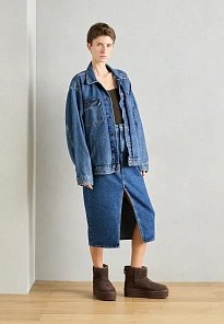 Фото № 4 с приближением к товару «‎CLASSIC MINI PLATFORM»