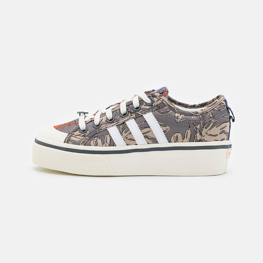Фото № 1 с приближением к товару «‎Adidas Nizza Platform »
