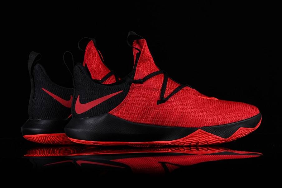 Фото № 3 с приближением к товару «‎Nike Zoom Shift 2 »