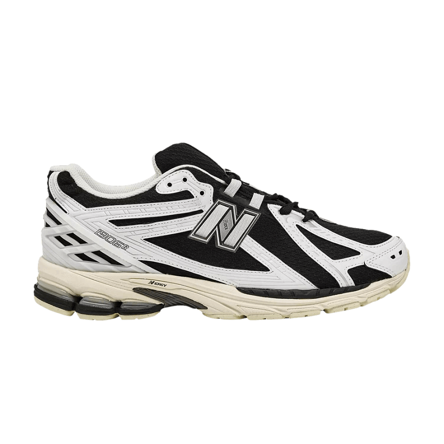 Фото № 1 с приближением к товару «‎New Balance 1906R White Black»