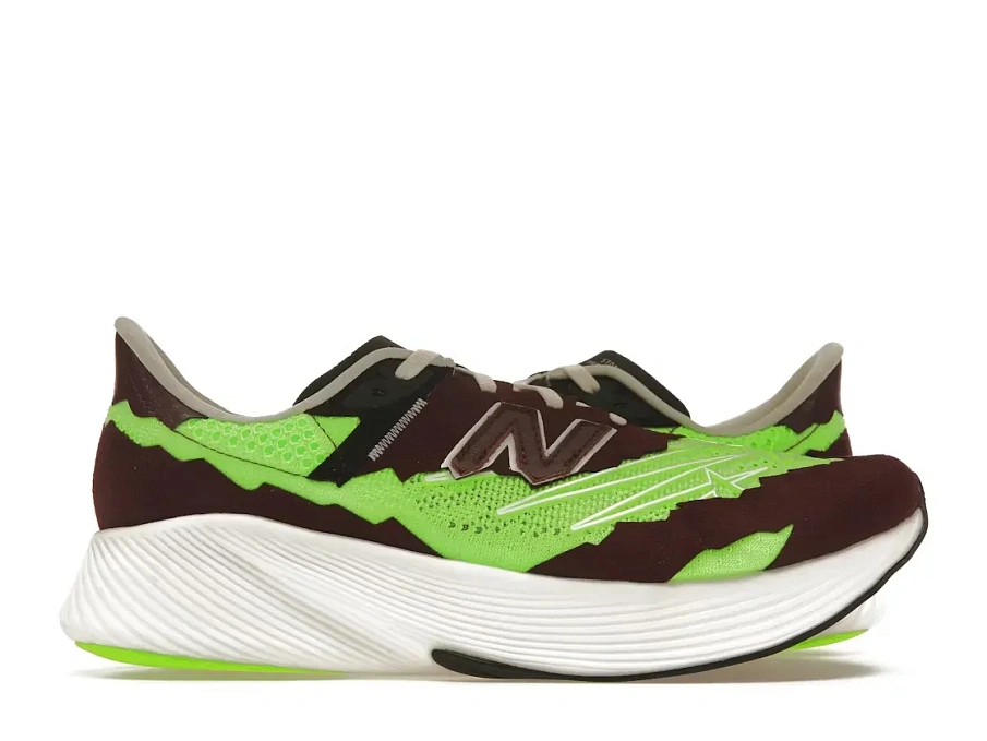Фото № 1 с приближением к товару «‎New Balance FuelCell RC Elite v2 SI»