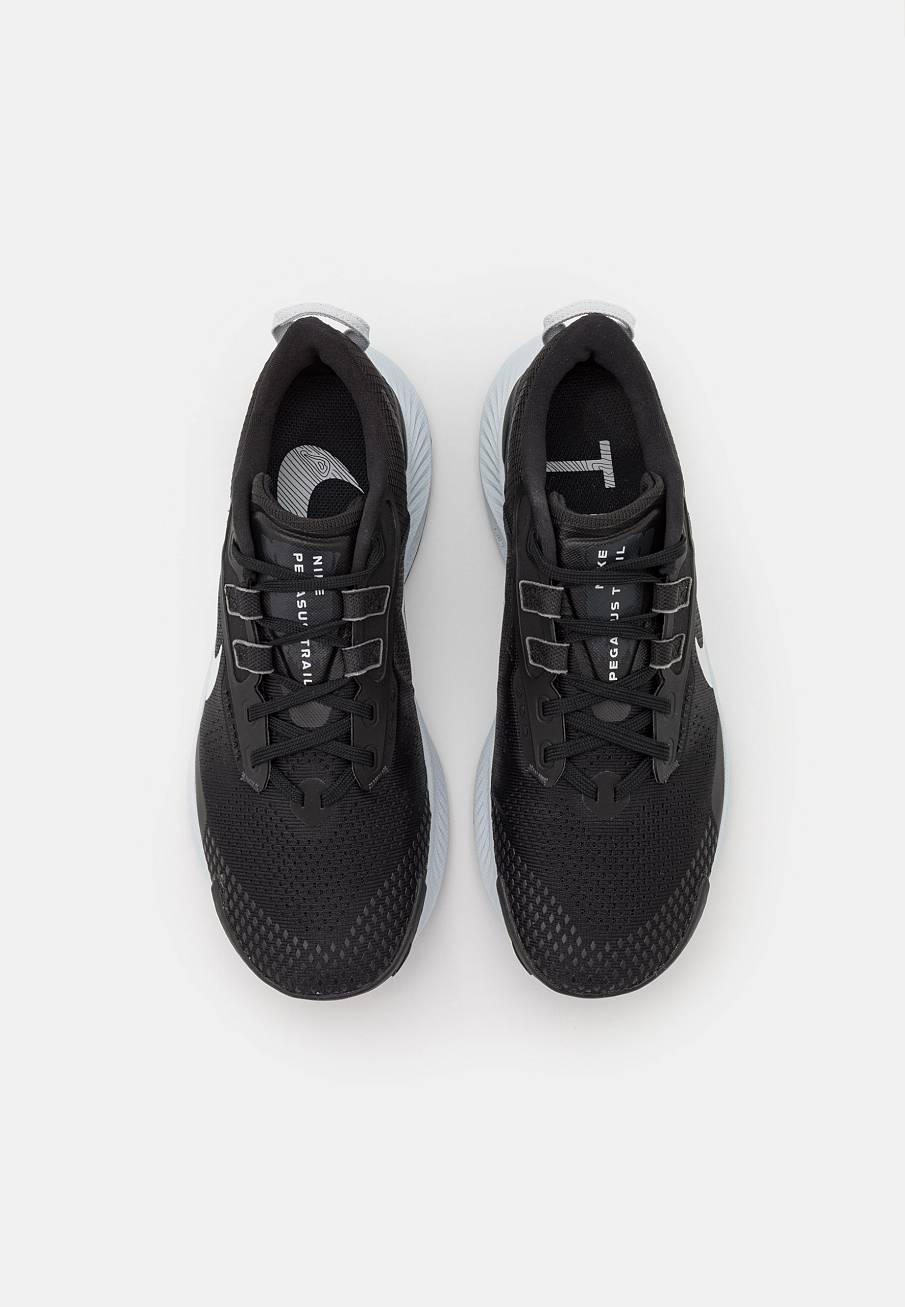 Фото № 4 с приближением к товару «‎Nike Pegasus Trail 3»
