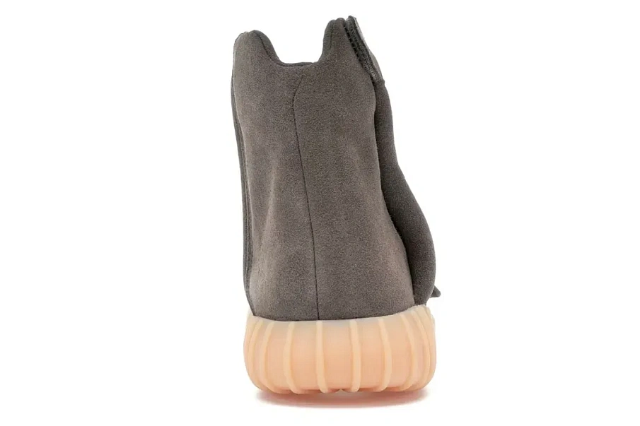 Фото № 4 с приближением к товару «‎adidas Yeezy Boost 750»