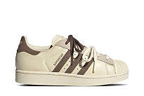 Фото № 2 с приближением к товару «‎Molly-Mae x adidas Women's Superstar II Latte»
