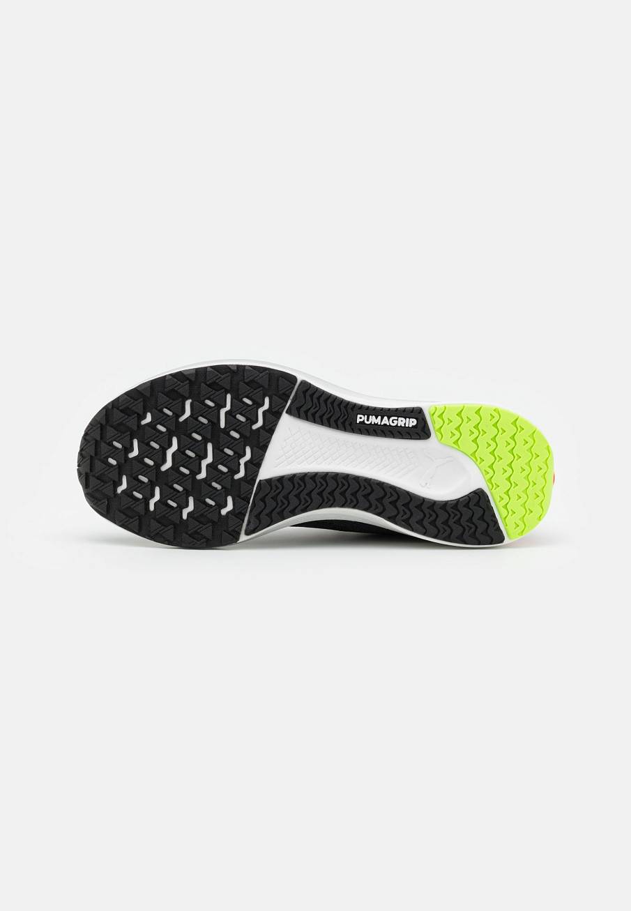 Фото № 5 с приближением к товару «‎Puma Velocity Nitro»