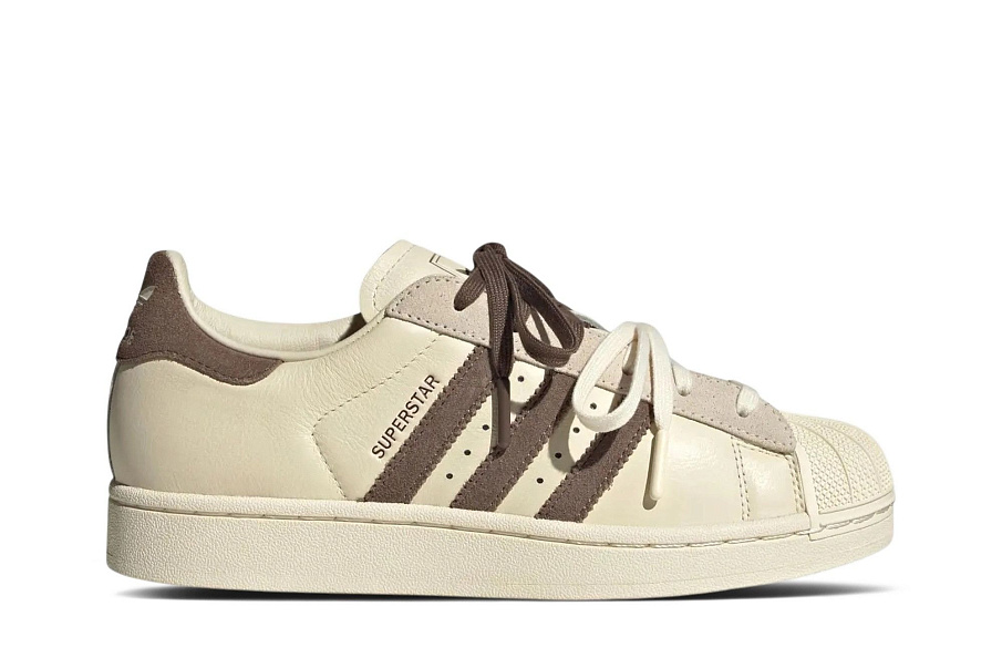Фото № 2 с приближением к товару «‎Molly-Mae x adidas Women's Superstar II Latte»