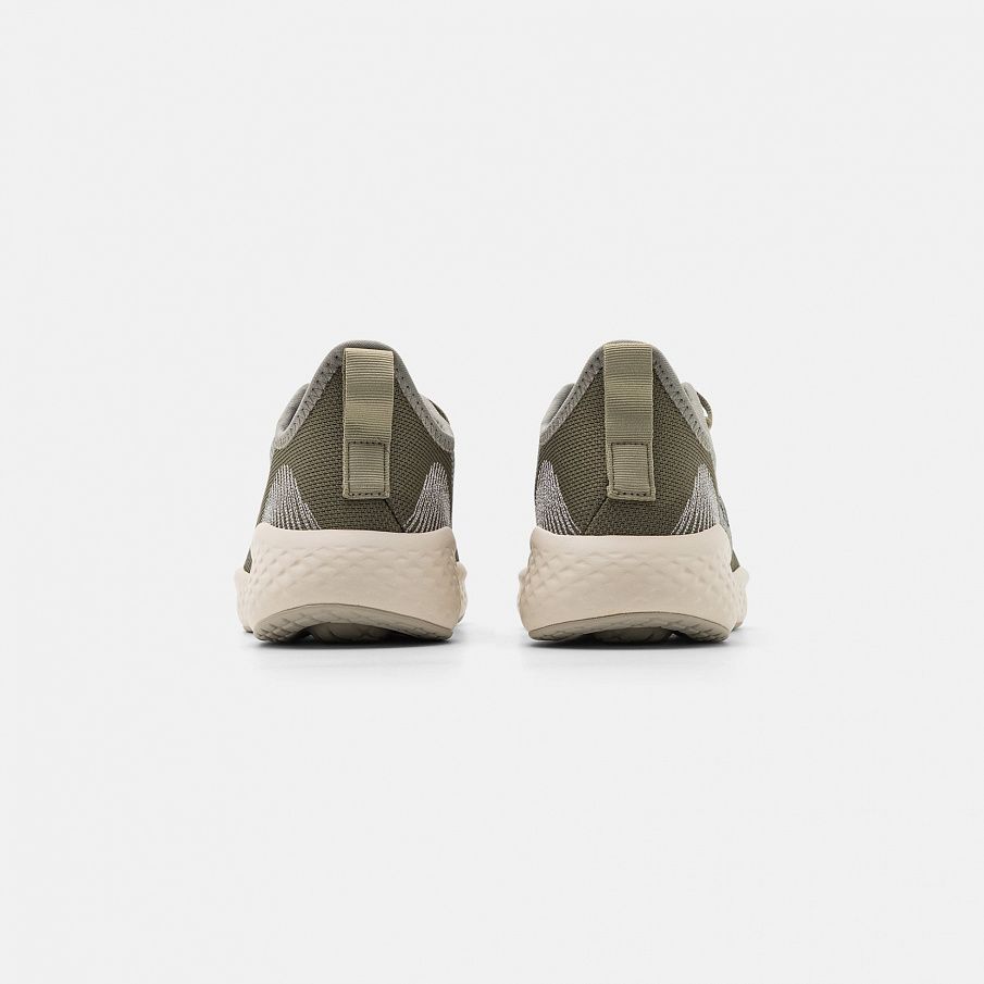 Фото № 3 с приближением к товару «‎Adidas 2.0 »