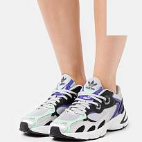 Фото № 2 с приближением к товару «‎Adidas Astir »