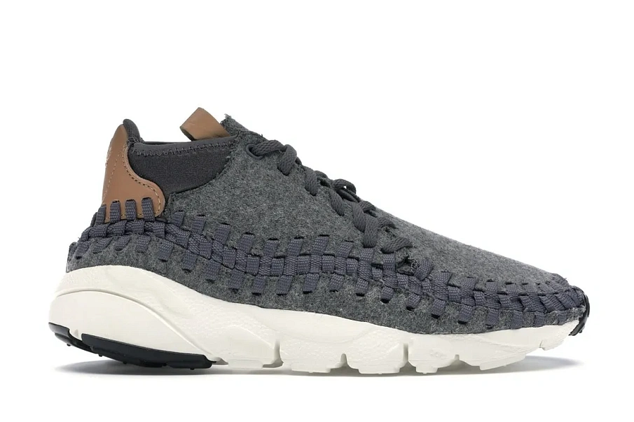 Фото № 1 с приближением к товару «‎Nike Air Footscape Woven Chukka Dark Grey»