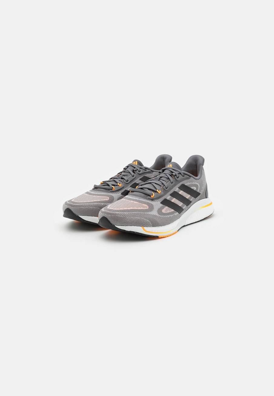 Фото № 5 с приближением к товару «‎Adidas Supernova»