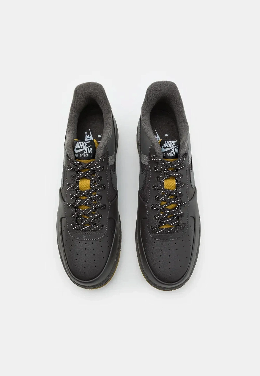 Фото № 4 с приближением к товару «‎AIR FORCE 1 07»