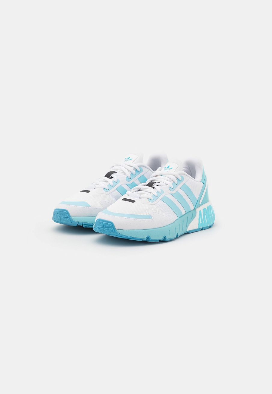 Фото № 3 с приближением к товару «‎Adidas Zx 1k Boost »
