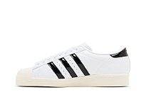 Фото № 4 с приближением к товару «‎BAPE x adidas Superstar Vintage White Black»