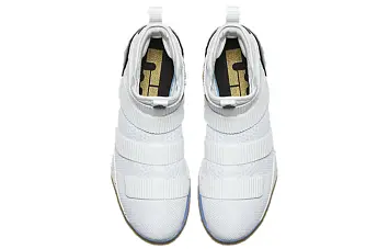 Nike LeBron Zoom Soldier 11 Court General - 6