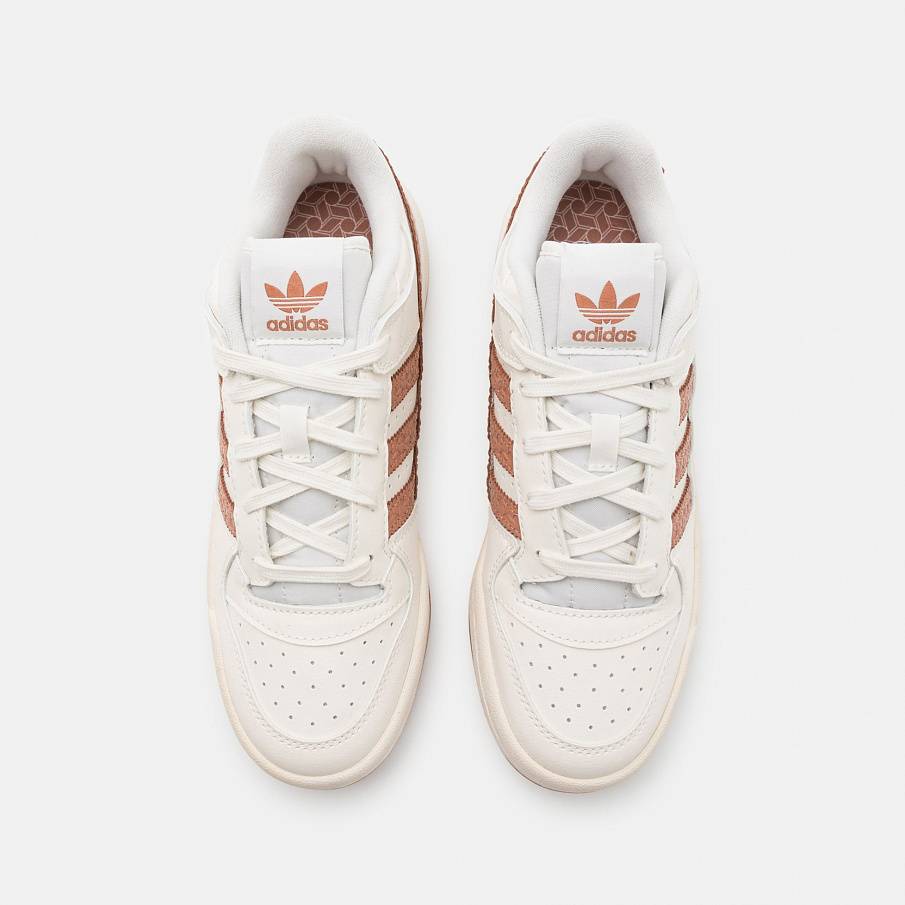 Фото № 4 с приближением к товару «‎Adidas Forum CL »