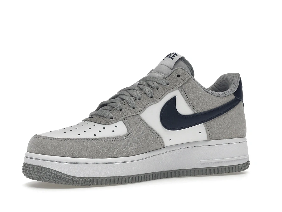 Фото № 2 с приближением к товару «‎Nike Air Force 1 Low 07 Light Smoke Grey Midnight Navy»
