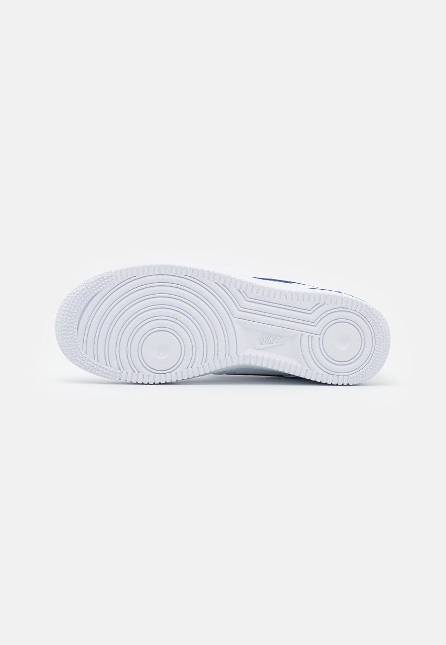 Фото № 5 с приближением к товару «‎Nike Air Force 1 ’07 FM »