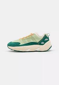 Фото № 1 с приближением к товару «‎ZX 22 BOOST UNISEX»