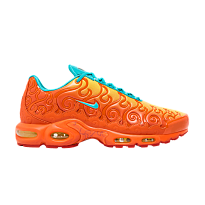 Фото № 1 с приближением к товару «‎One Piece x Nike Air Max Plus Mera Mera»