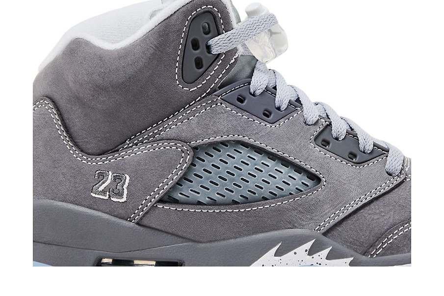 Фото № 3 с приближением к товару «‎Air Jordan 5 Retro GS Wolf Grey 2026»