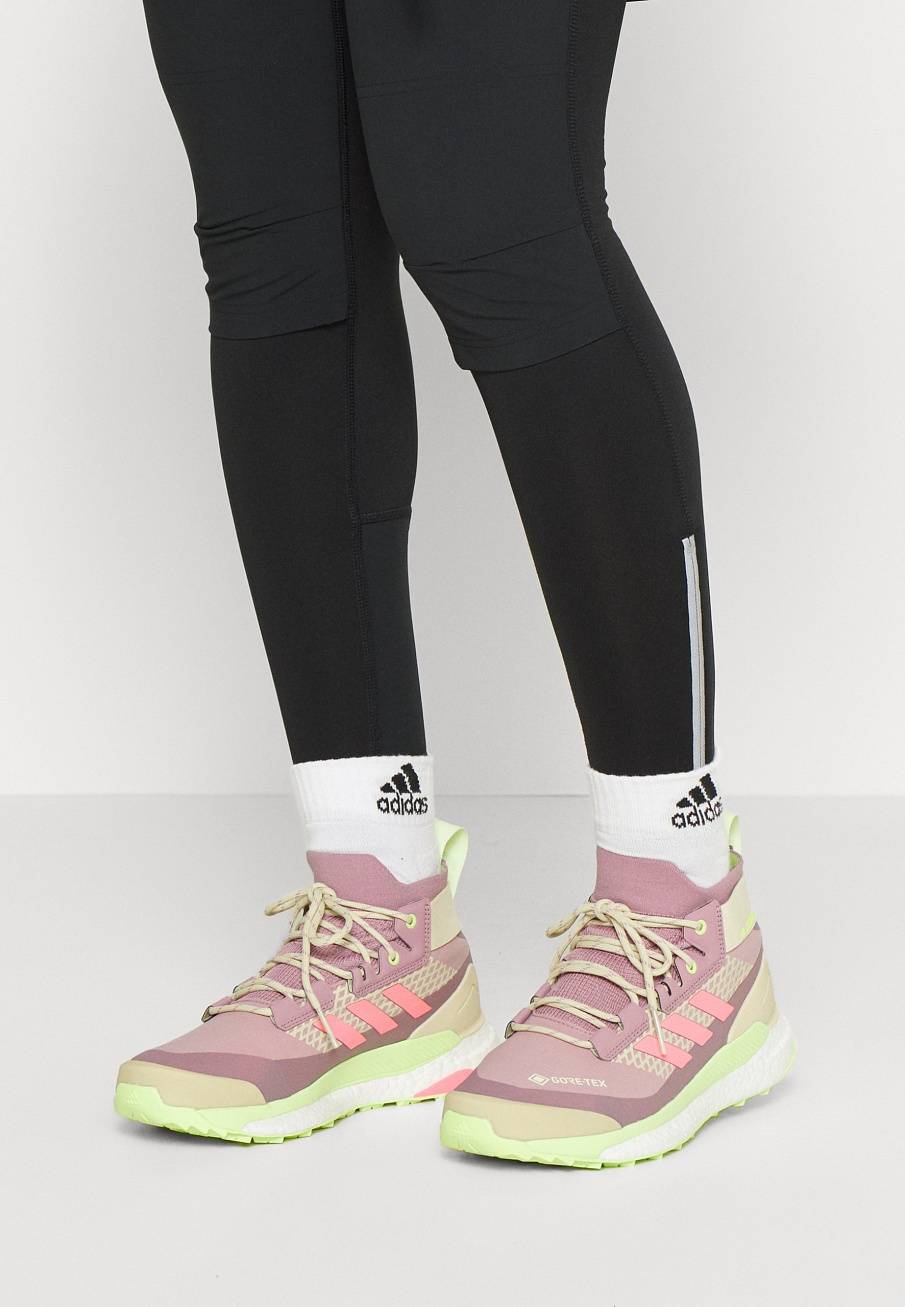 Фото № 3 с приближением к товару «‎Adidas Terrex Free»