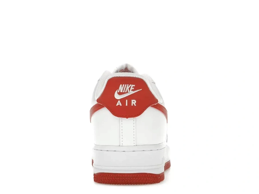 Фото № 4 с приближением к товару «‎Nike Air Force 1 '07»