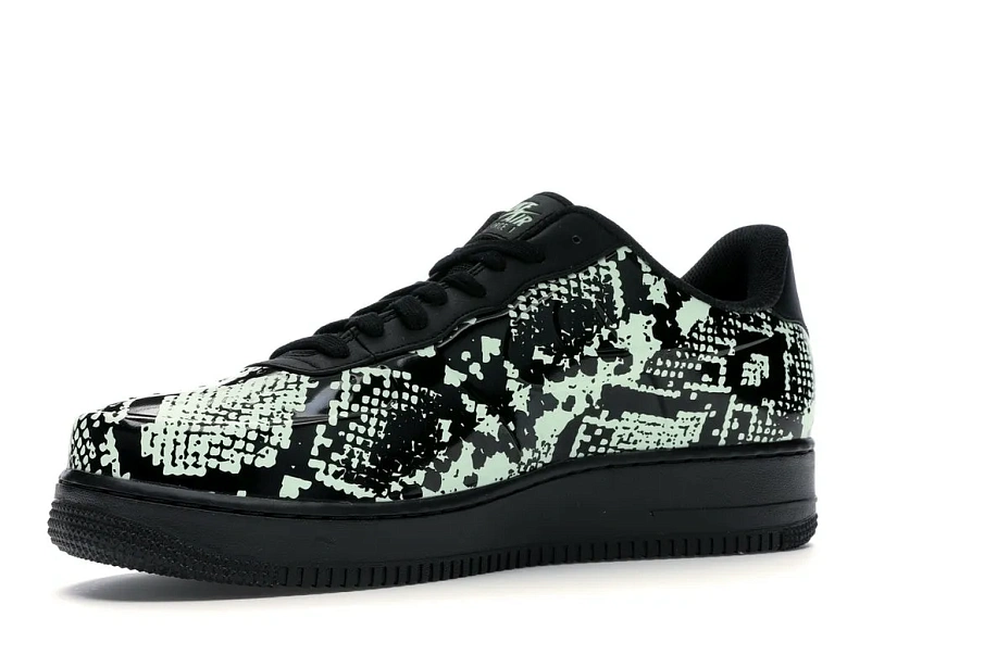 Фото № 3 с приближением к товару «‎Nike Air Force 1 Foamposite Pro Cup Snakeskin»