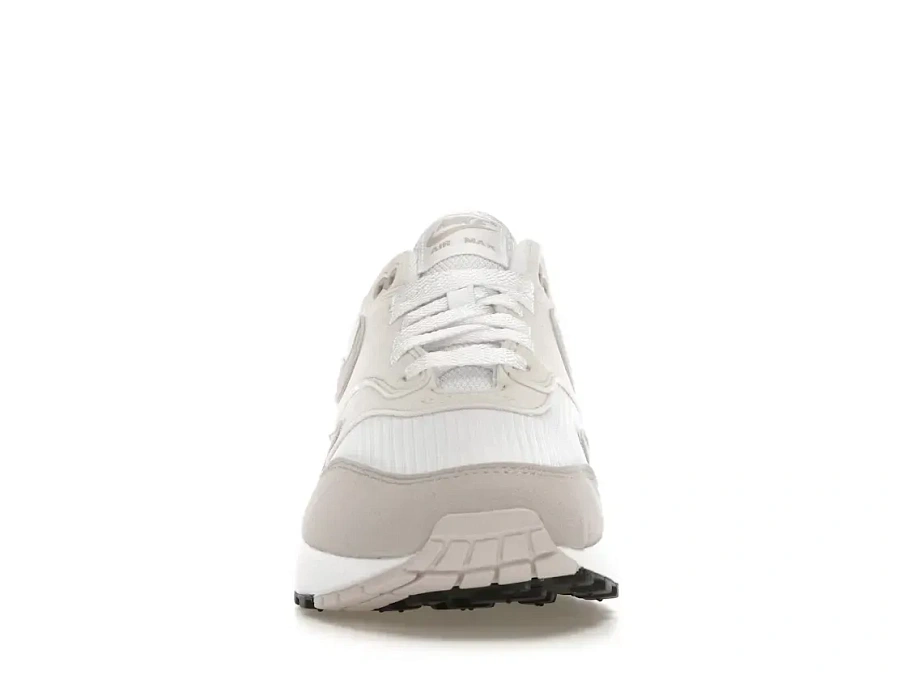 Фото № 2 с приближением к товару «‎Nike Air Max 1»