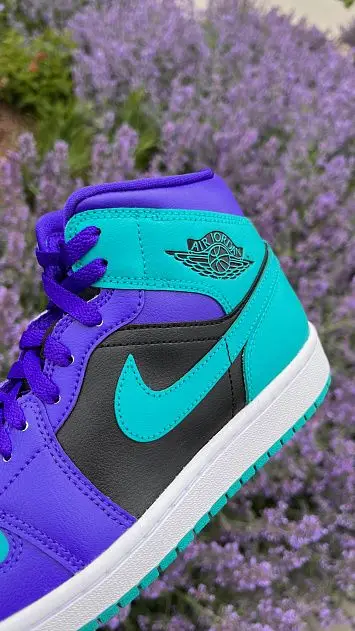Air Jordan 1 Mid (BQ6472-502) - 4