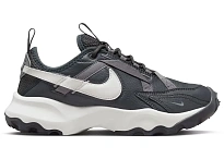 Фото № 1 с приближением к товару «‎Nike TC 7900»