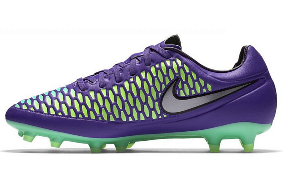 Фото № 1 с приближением к товару «‎Nike Shoes Soccer shoes»