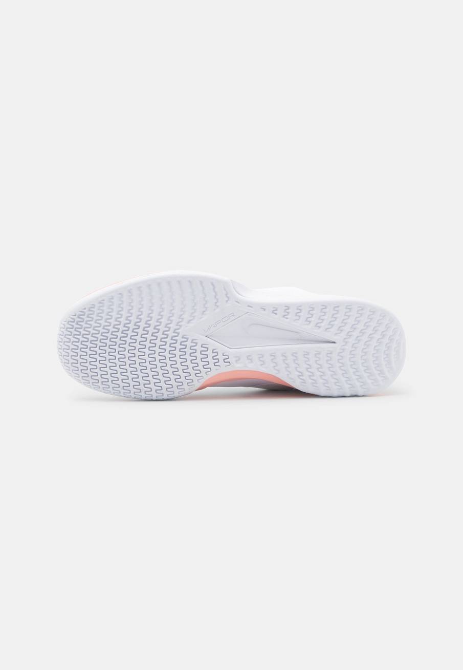 Фото № 5 с приближением к товару «‎Nike Court Vapor Lite»