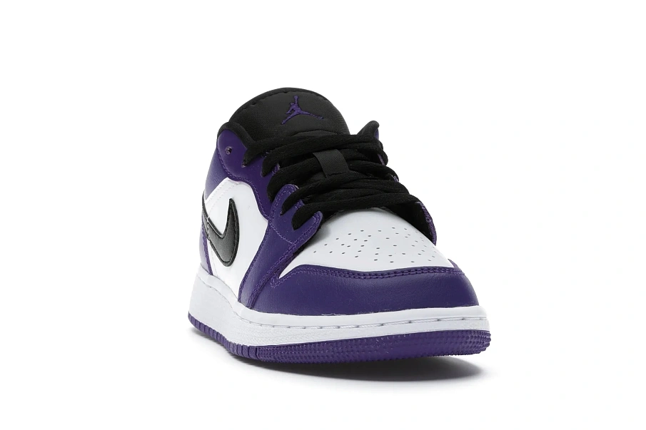 Фото № 4 с приближением к товару «‎Jordan 1 Low Court Purple White »