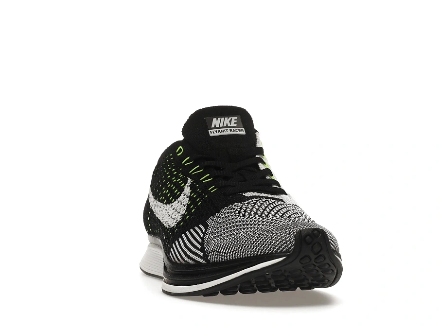Фото № 4 с приближением к товару «‎Nike Flyknit Racer Black White Volt»