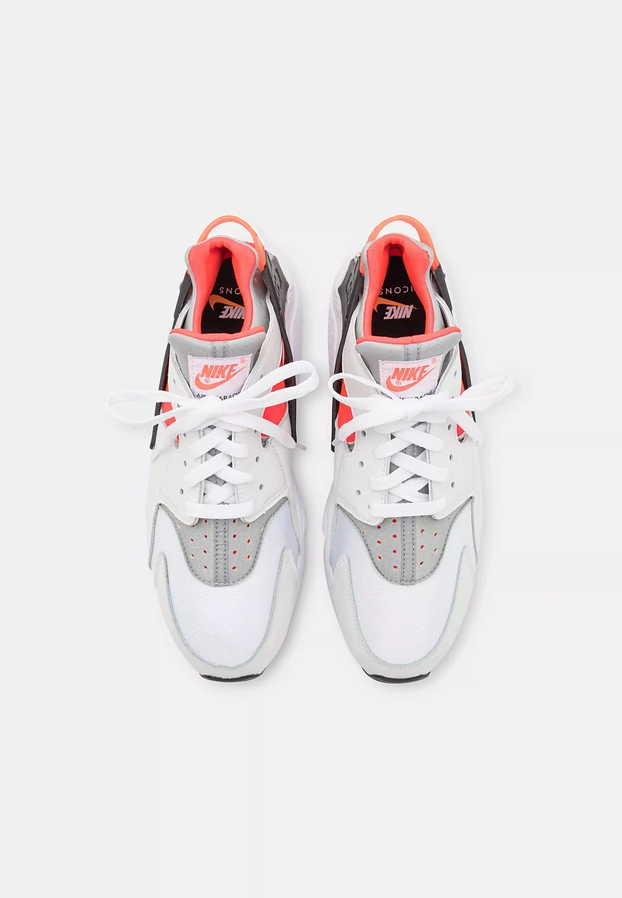 Фото № 3 с приближением к товару «‎AIR HUARACHE UNISEX»