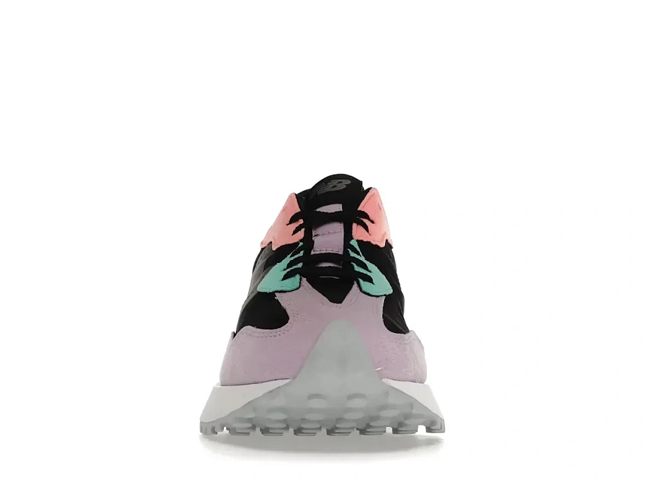 Фото № 2 с приближением к товару «‎New Balance 327»