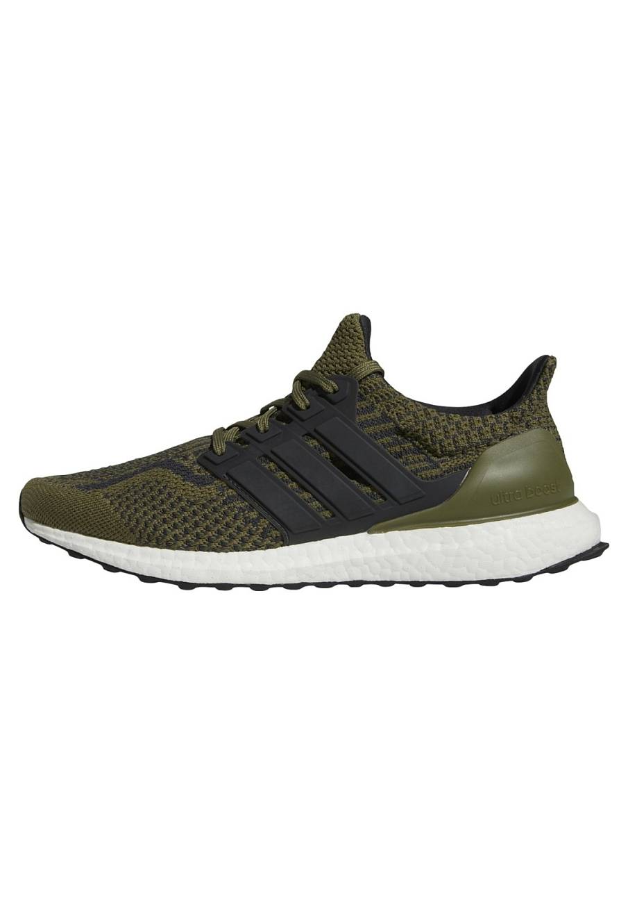 Фото № 1 с приближением к товару «‎Adidas Ultraboost Dna Street »