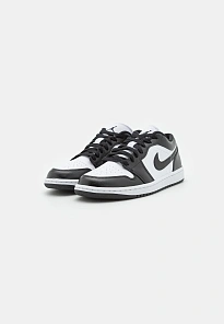Фото № 3 с приближением к товару «‎AIR JORDAN 1 LOW»