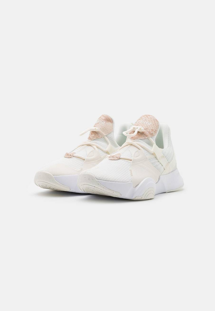 Фото № 2 с приближением к товару «‎Nike Superrep Groove»