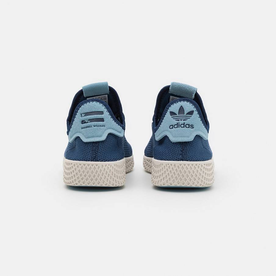 Фото № 3 с приближением к товару «‎Adidas PW HU »