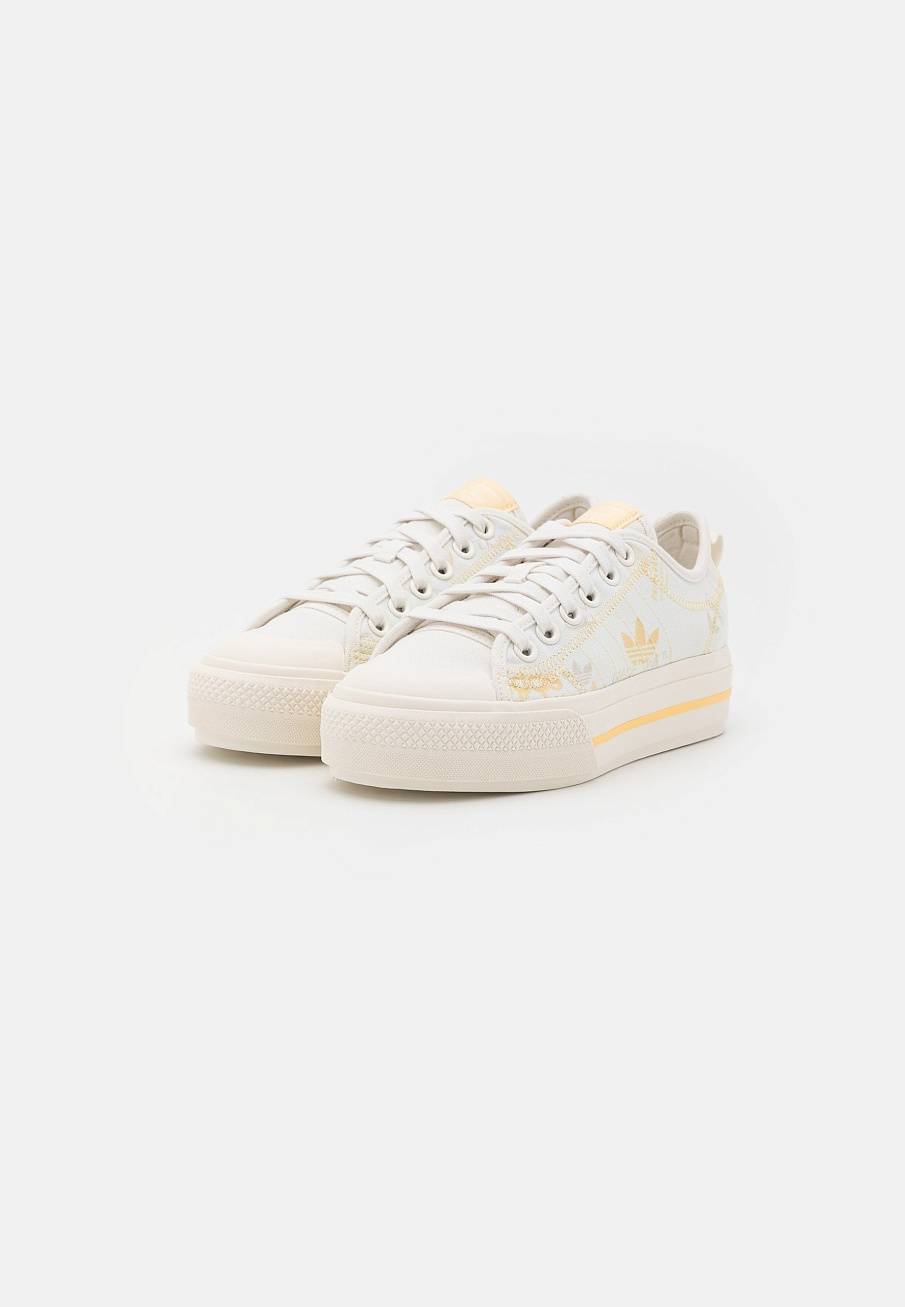 Фото № 3 с приближением к товару «‎Adidas Nizza Platform »