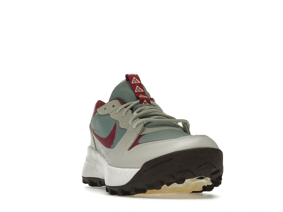 Фото № 3 с приближением к товару «‎Nike ACG Lowcate Mica Green Rosewood Light Bone»