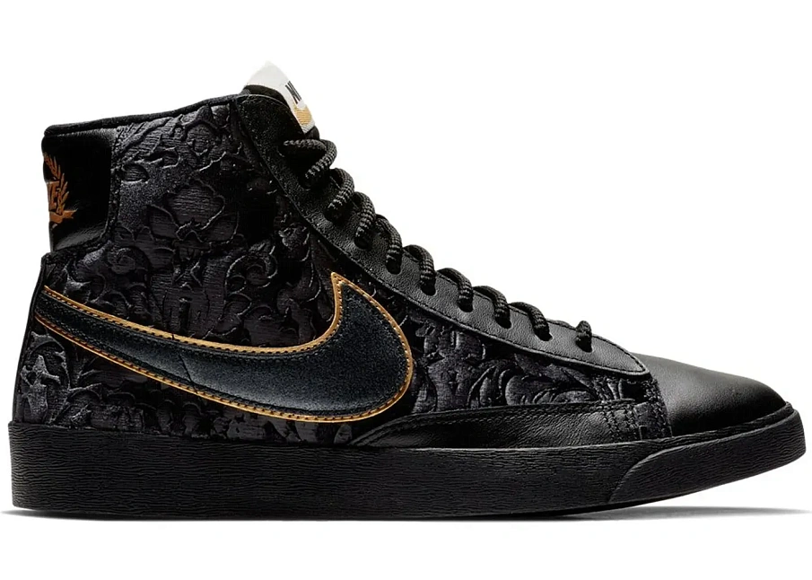Фото № 1 с приближением к товару «‎Nike Blazer Mid Velvet Black Metallic Gold »