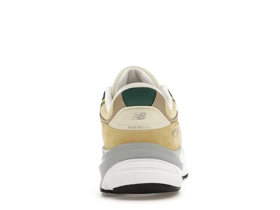 Фото № 4 с приближением к товару «‎New Balance 990v6»