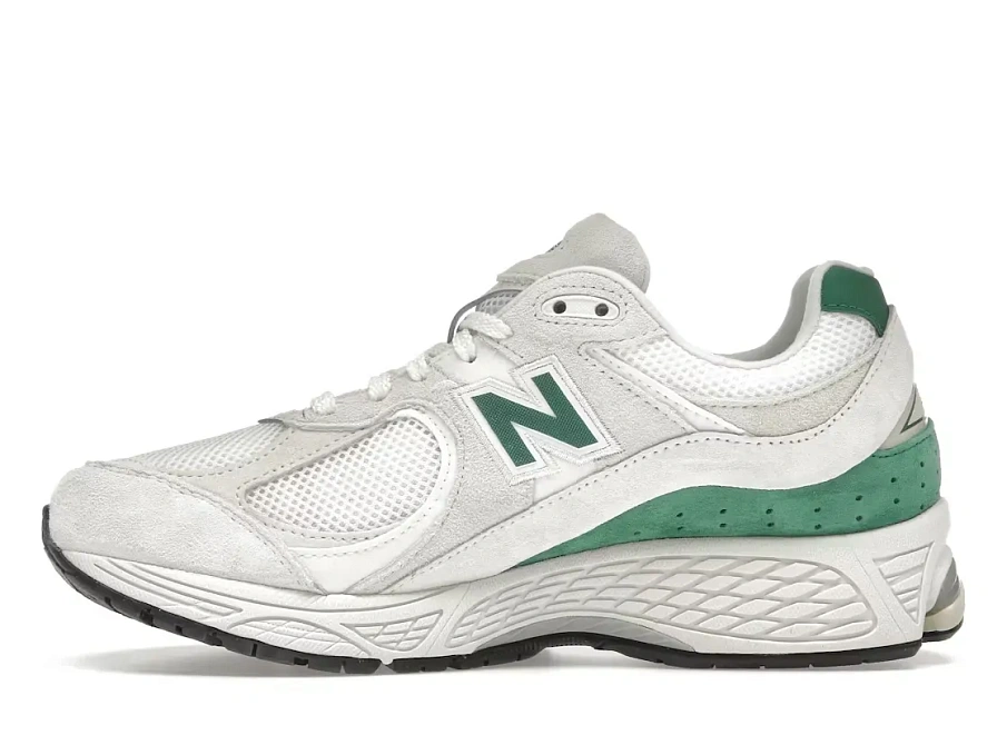 Фото № 3 с приближением к товару «‎New Balance 2002R»
