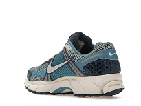 Фото № 4 с приближением к товару «‎Nike Zoom Vomero 5 Mystic Navy Worn Blue»
