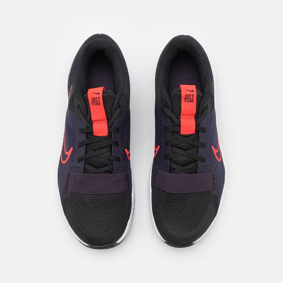 Фото № 4 с приближением к товару «‎Nike MC Trainer 2»